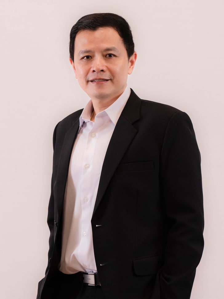 Committee Member